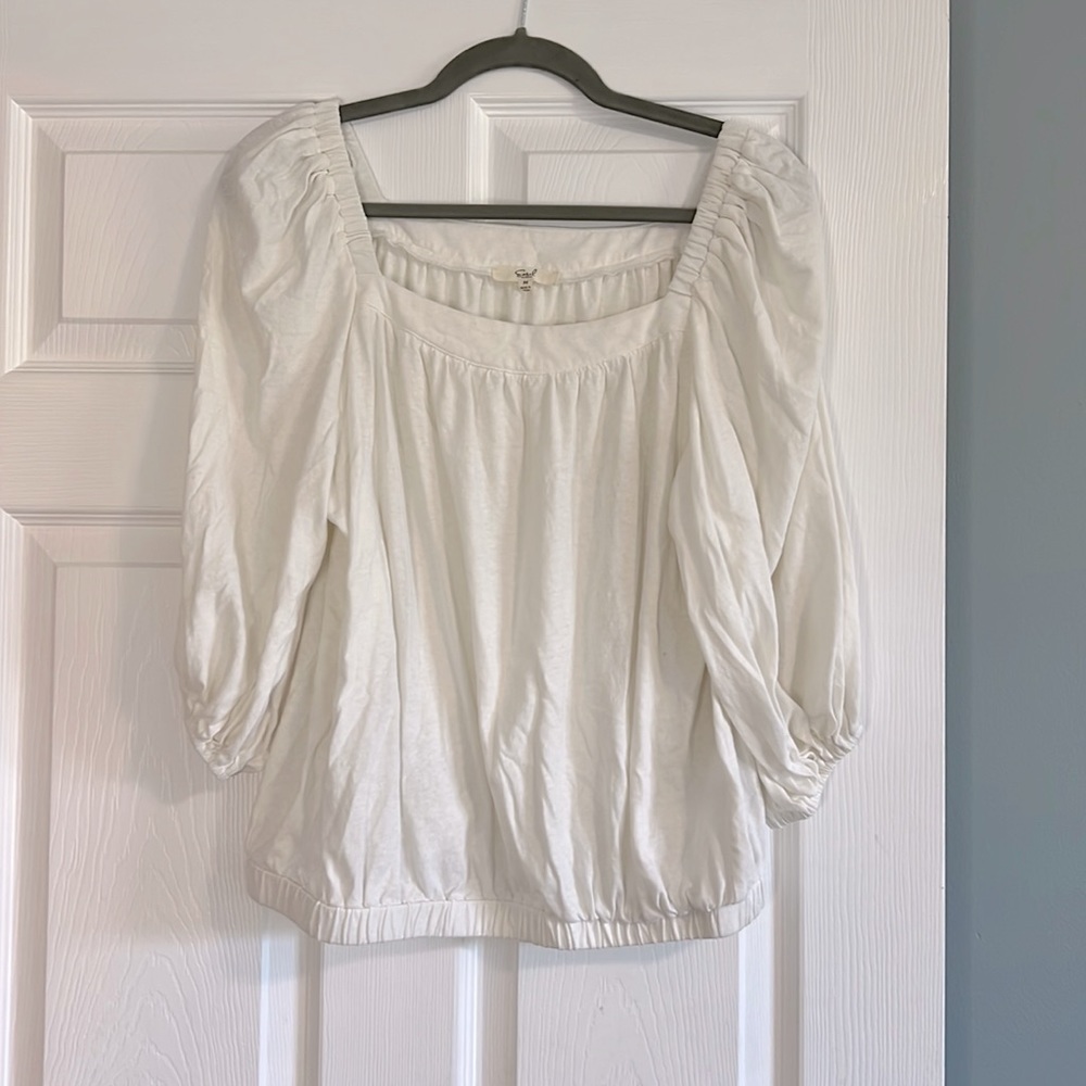Easel Square Neck linen blouse